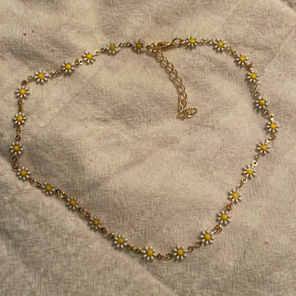 Daisy chain choker dainty women gold jewelry